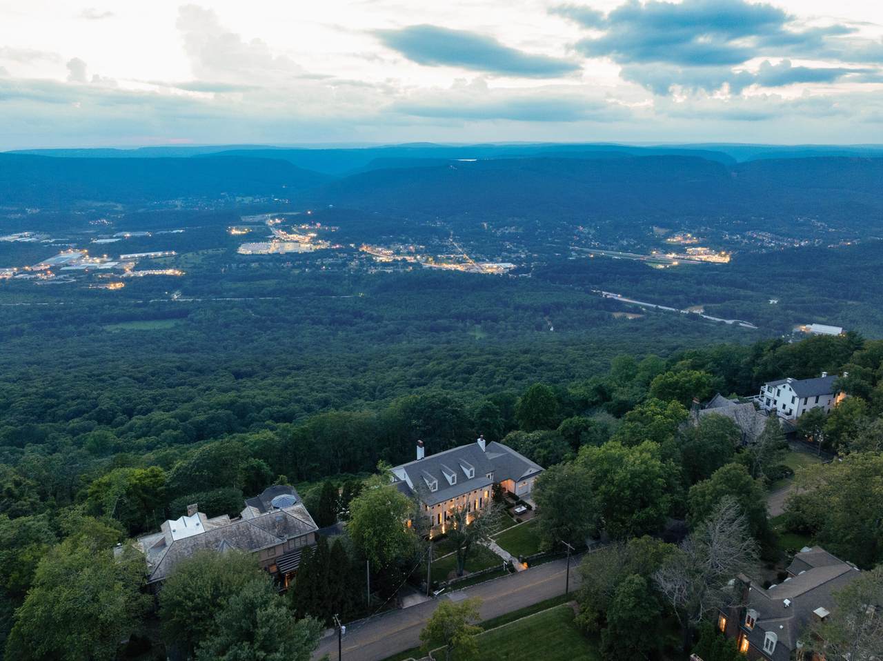 https://bt-photos.global.ssl.fastly.net/chattanooga/1280_boomver_2_1515664-2.jpg