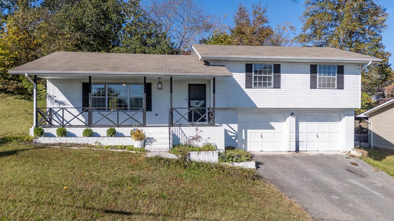 1717 Rebel Road - Photo 1