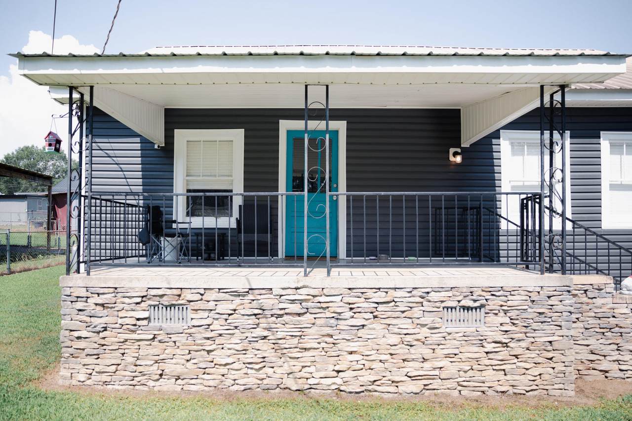 51 Oak Street - Photo 1