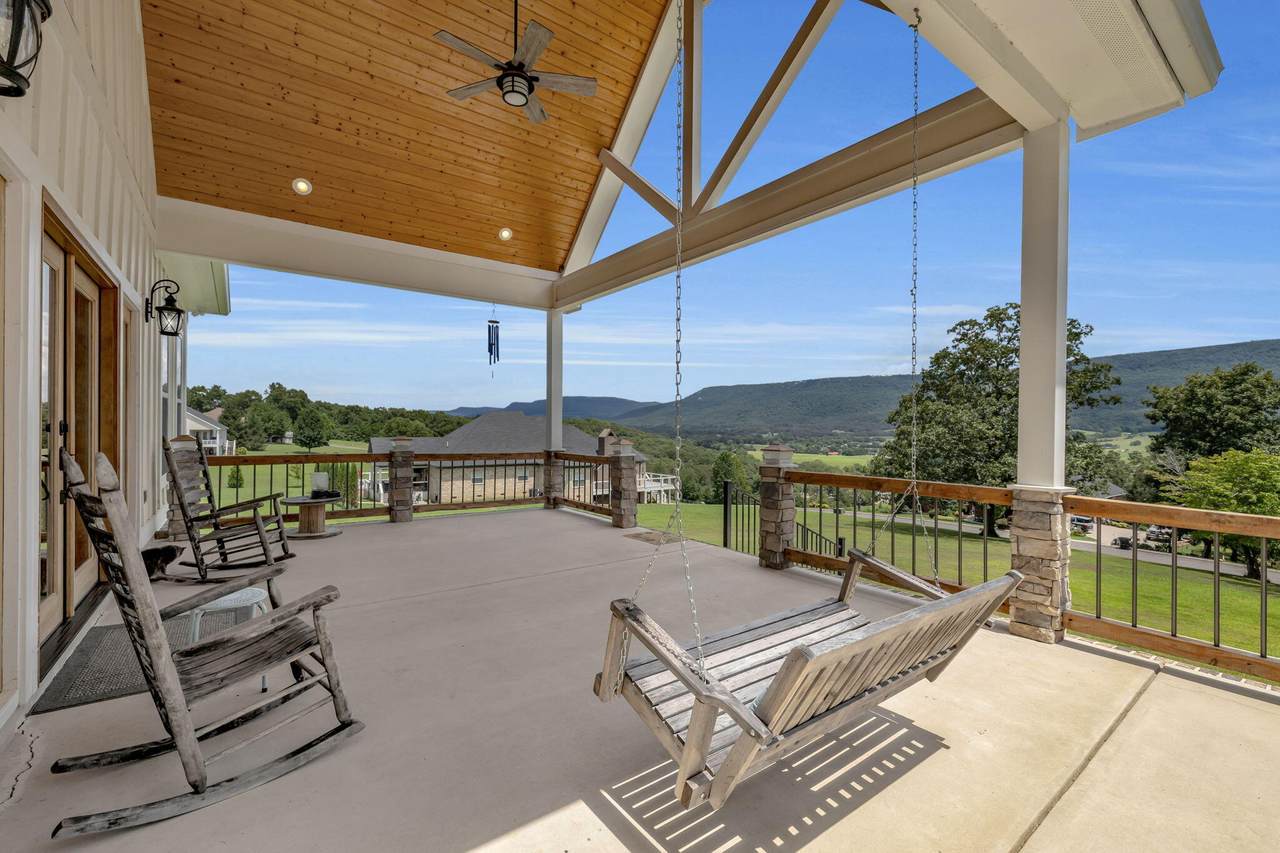 300 Skyhigh Drive - Photo 1