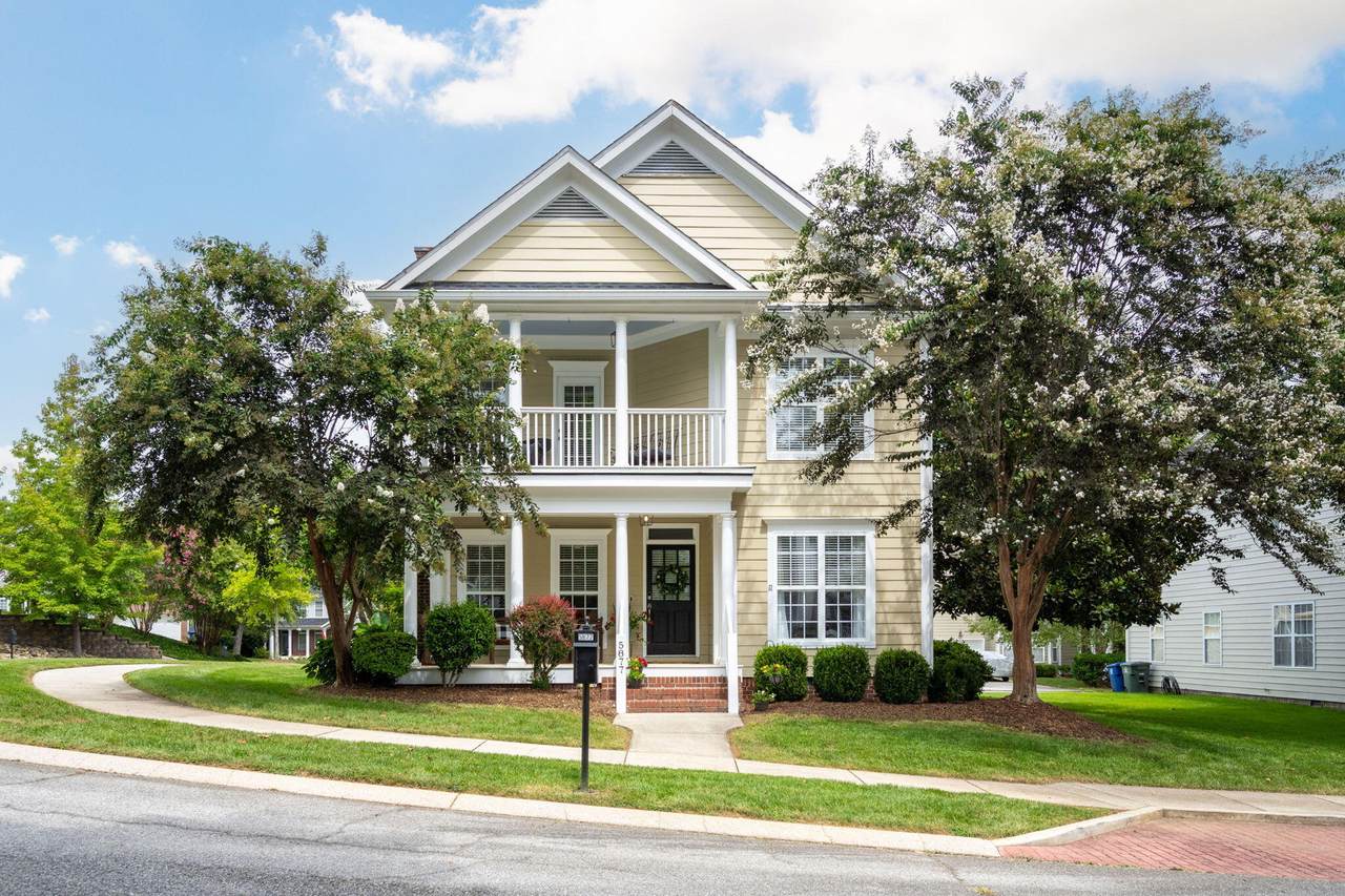 5877 Courtyard Circle - Photo 1