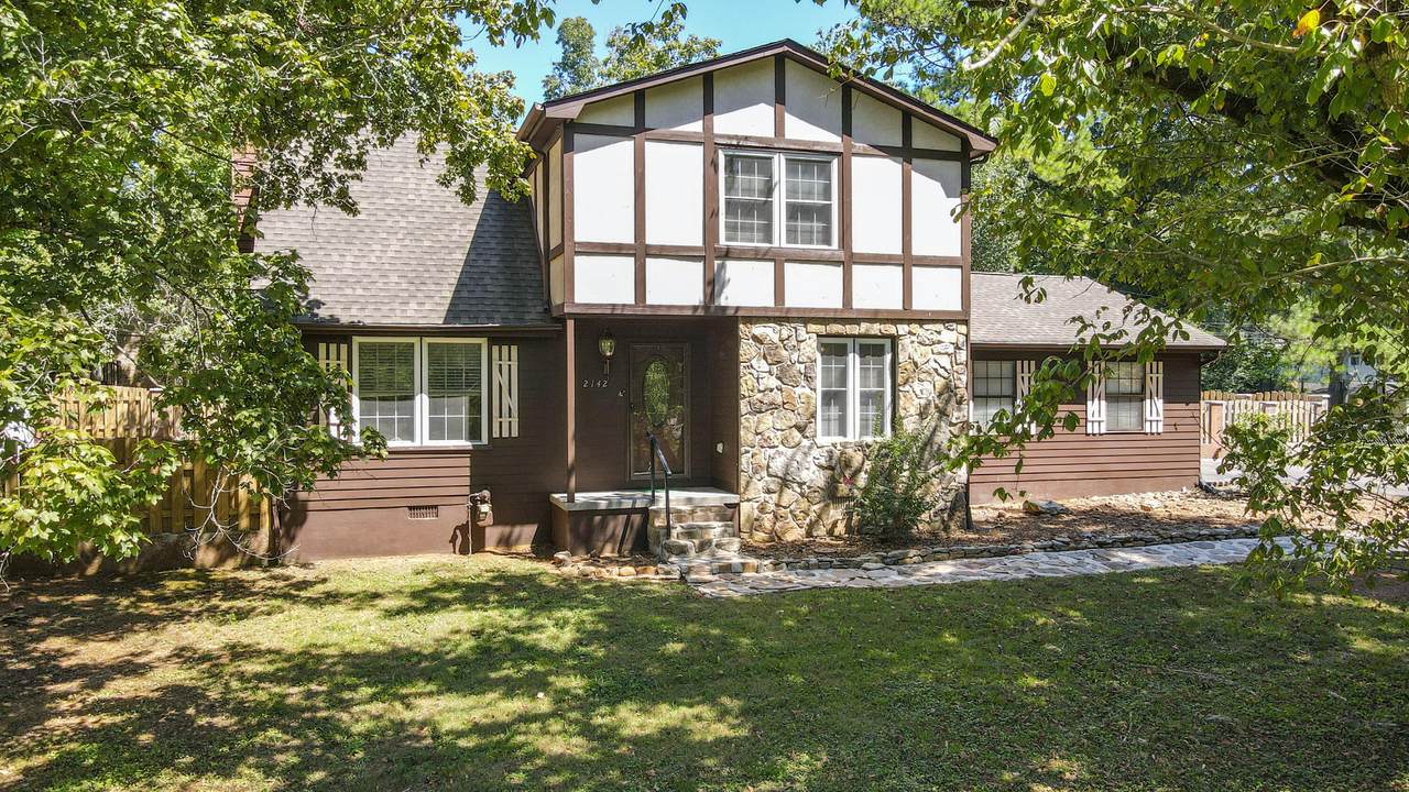 2142 Timber Trace Circle - Photo 1