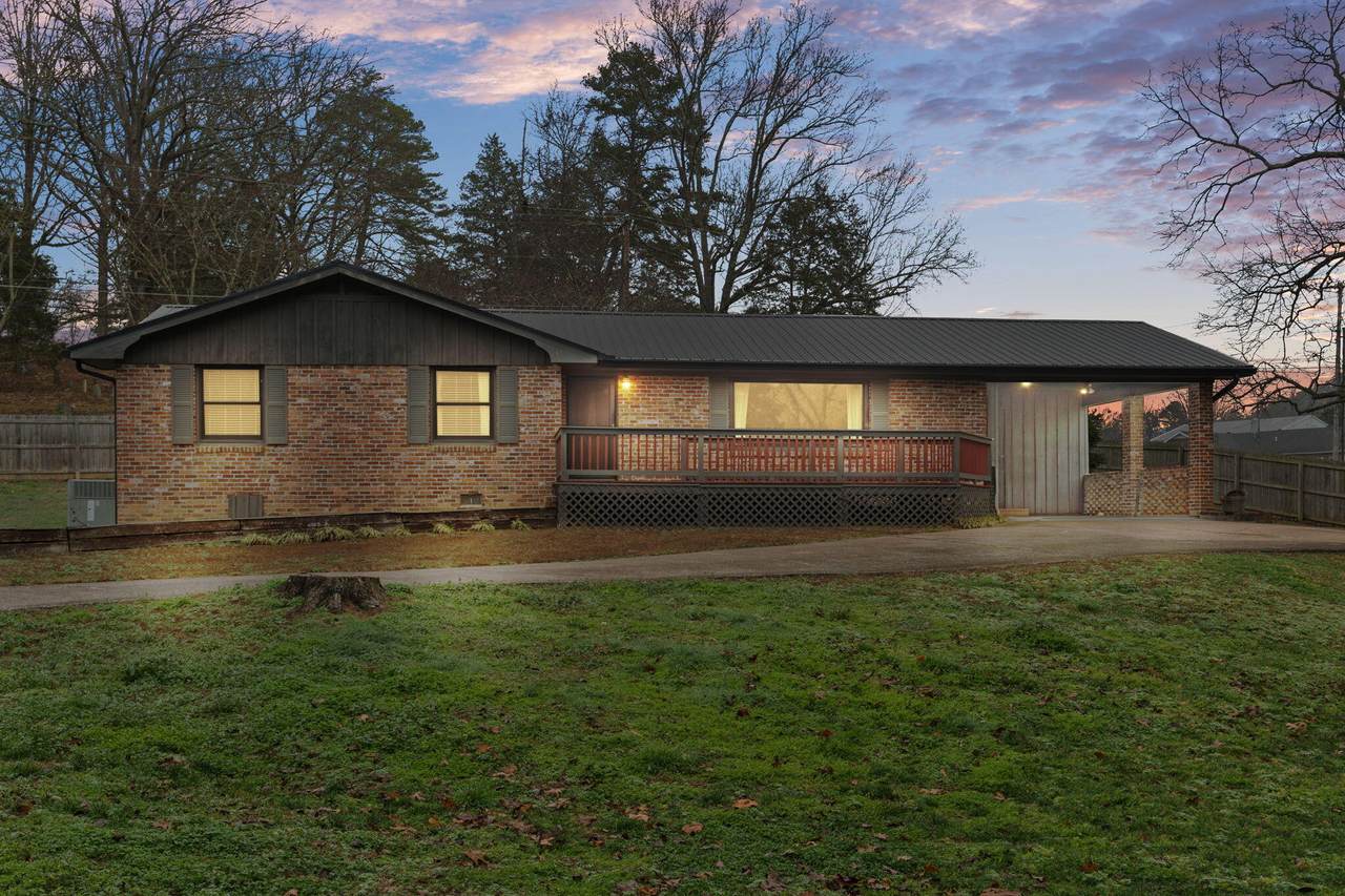 1034 Ogrady Drive - Photo 1