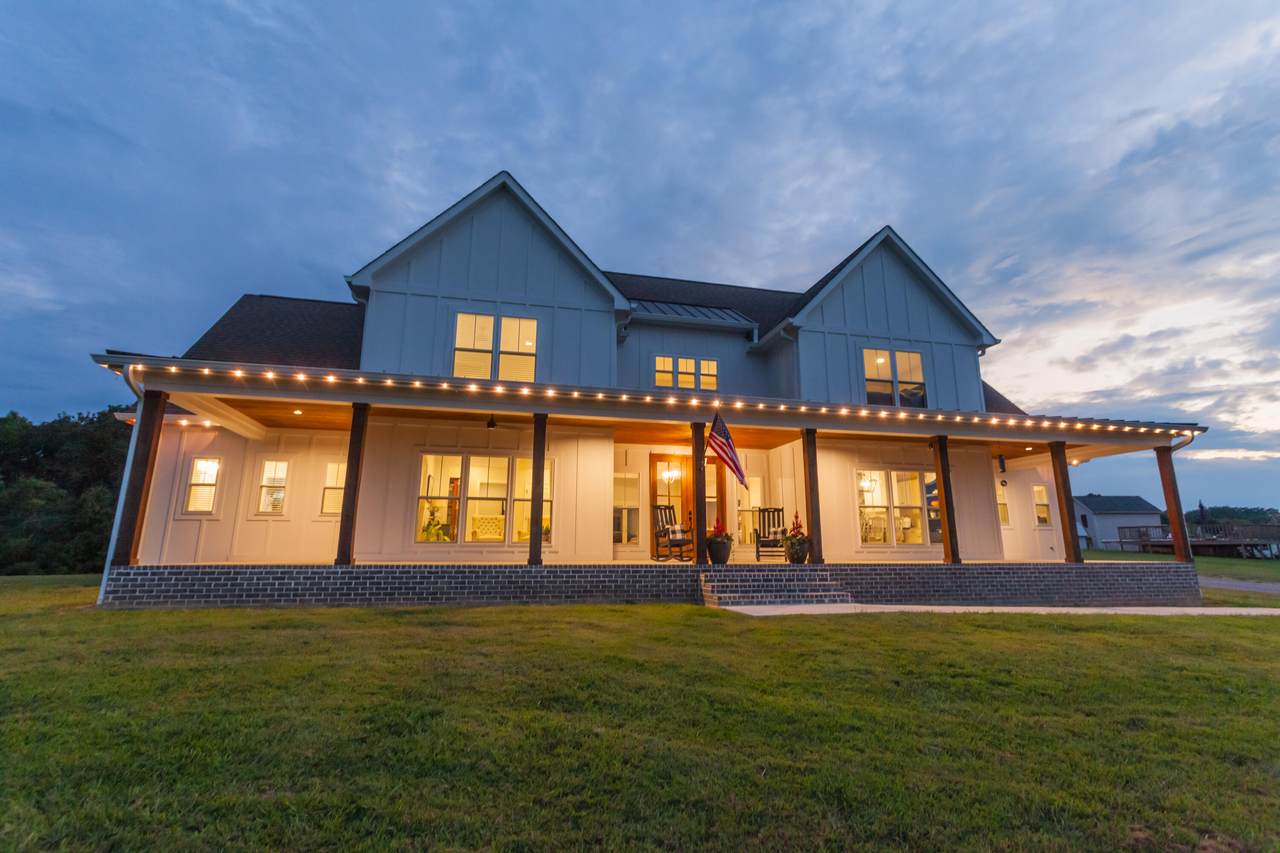 691 Hughes Road - Photo 1