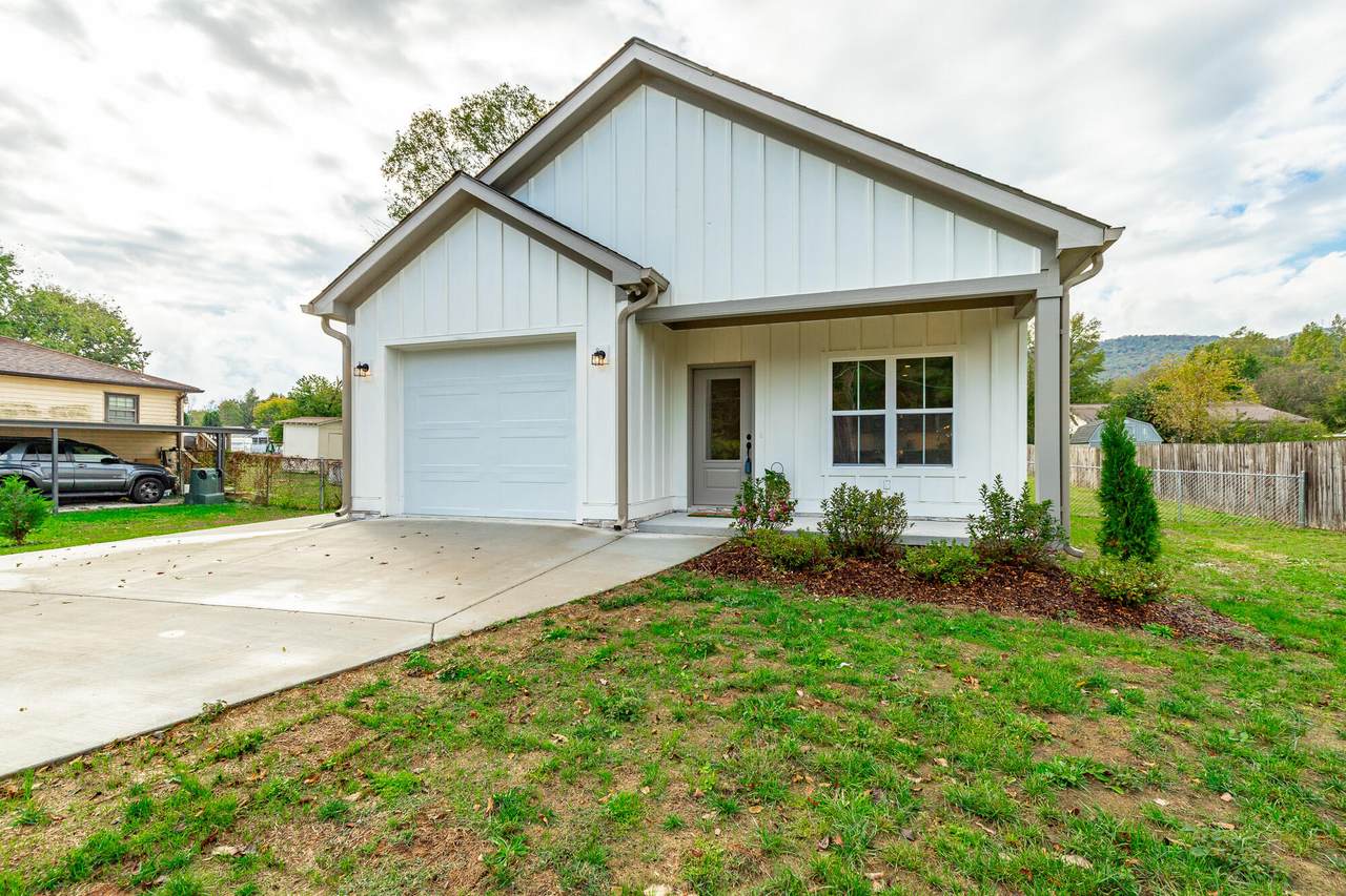 125 Centro Street - Photo 1