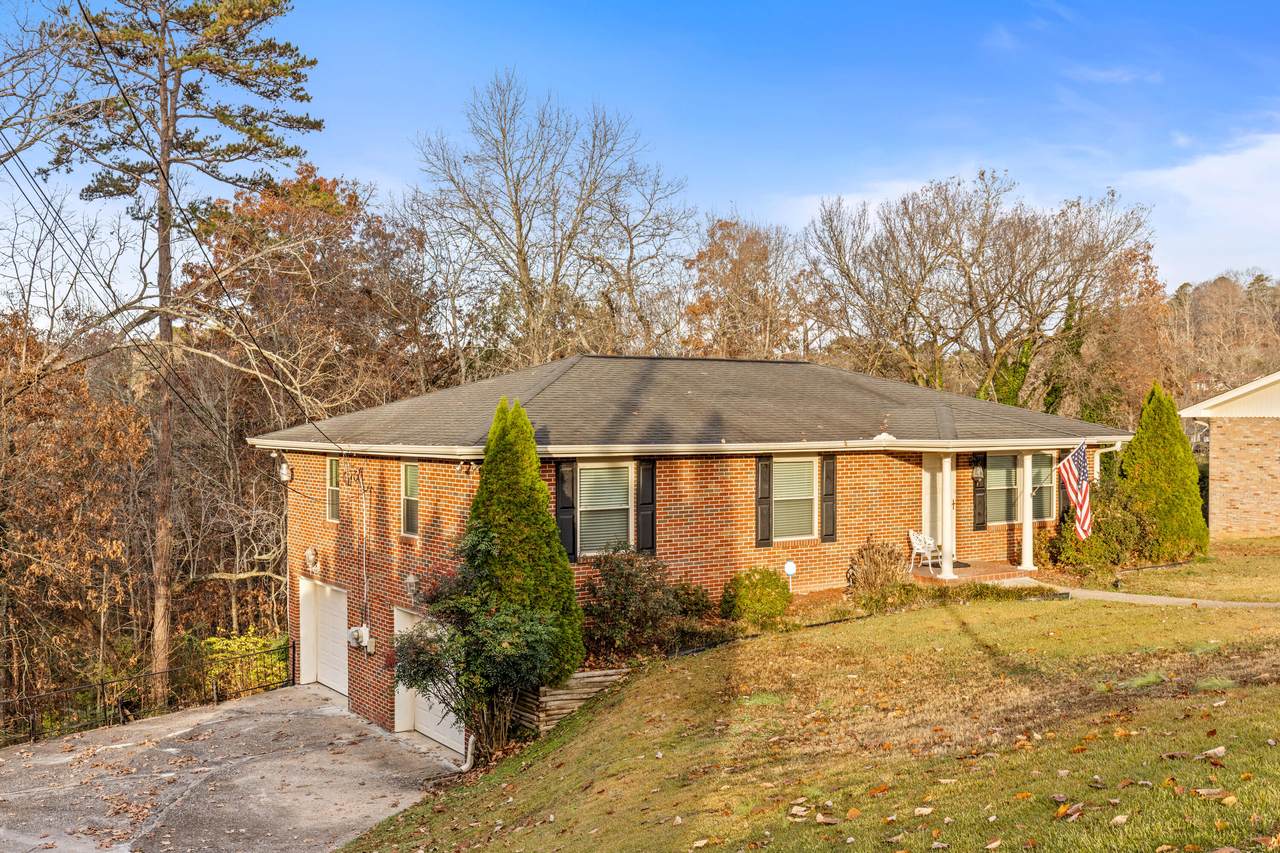 74 Kriswood Drive - Photo 1