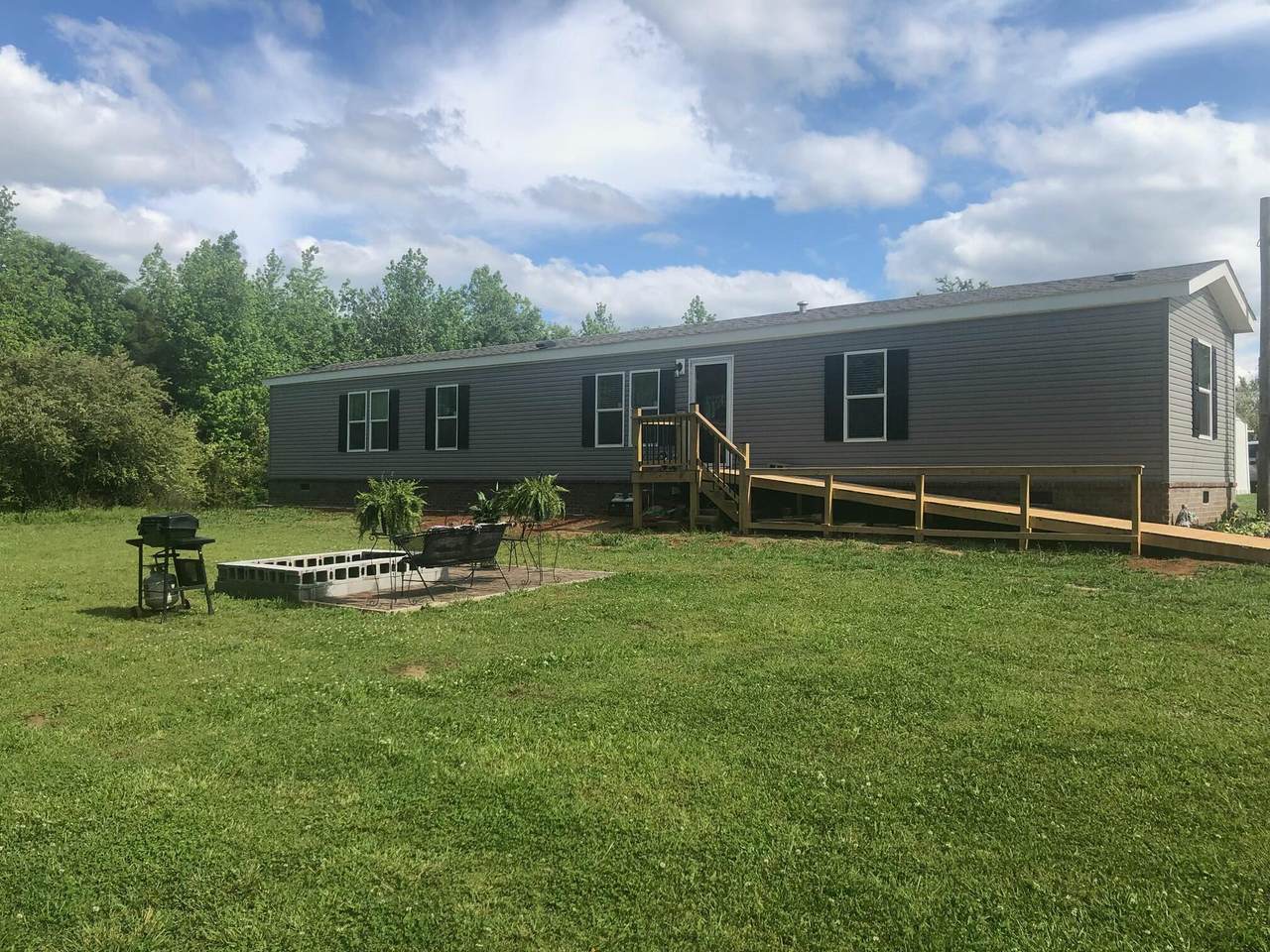 2276 County Rd 95 - Photo 1