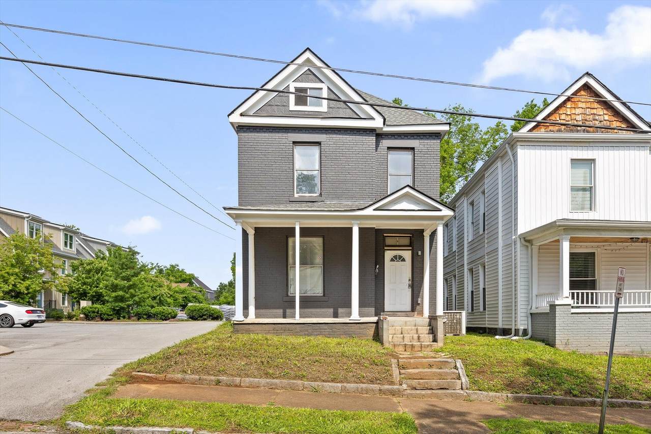 809 Fairview Avenue - Photo 1
