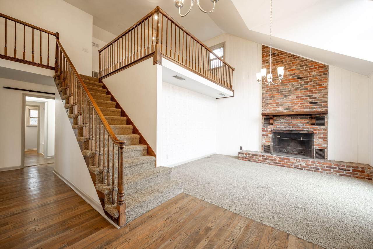 1824 Auburndale Avenue - Photo 1