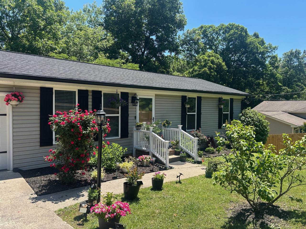 391 Oak Tree Road - Photo 1