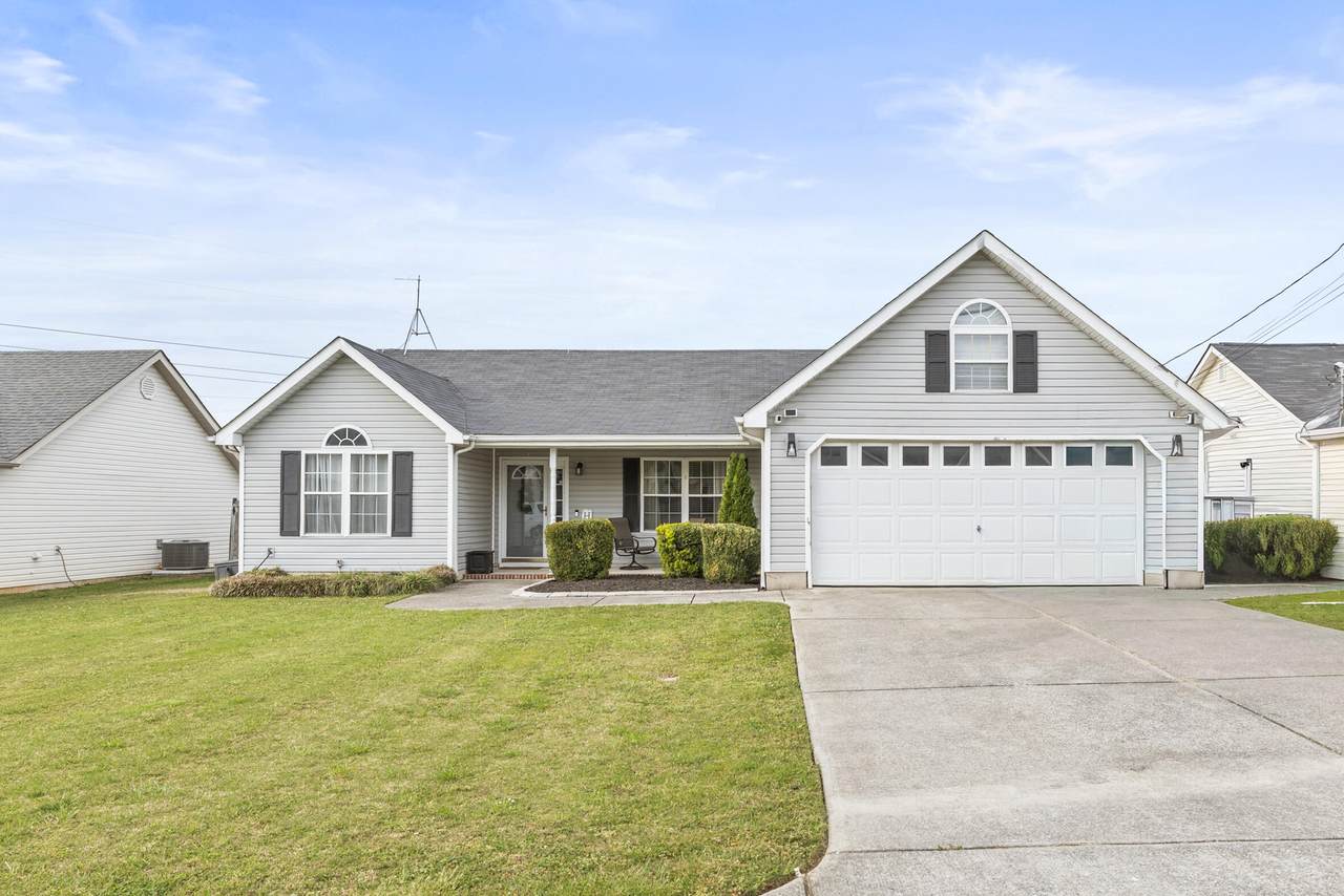 699 Colony Circle - Photo 1