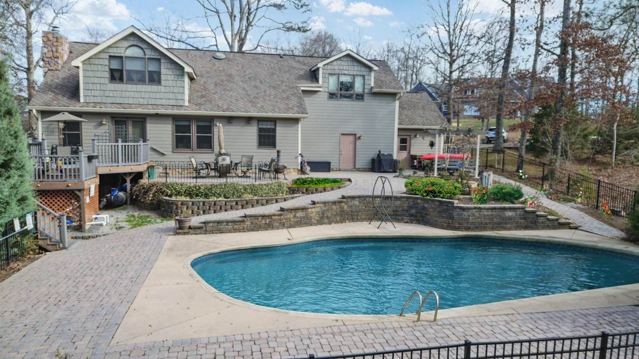 1909 Beech Cove Drive - Photo 1