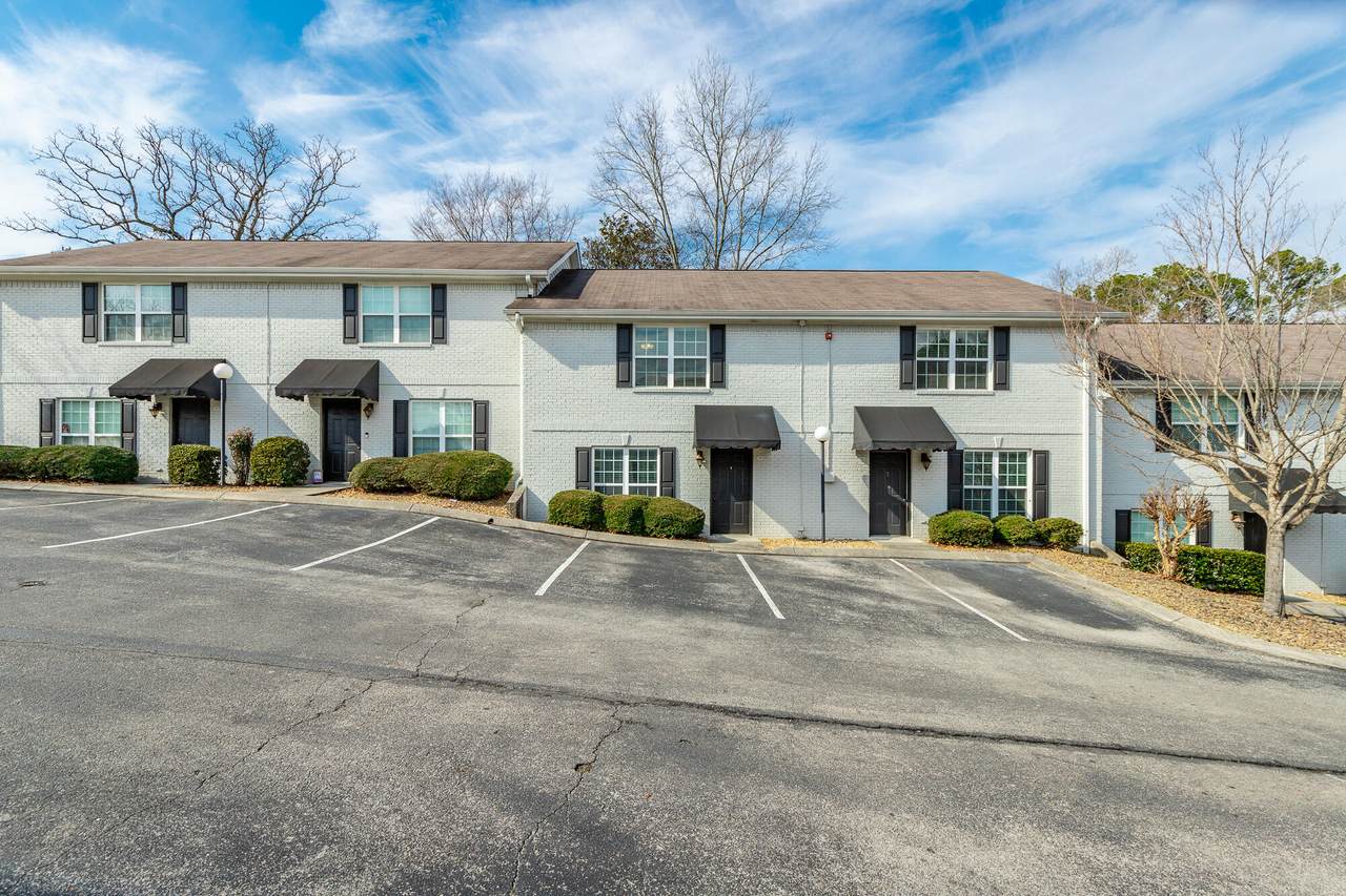 1109 Maple Tree Lane - Photo 1