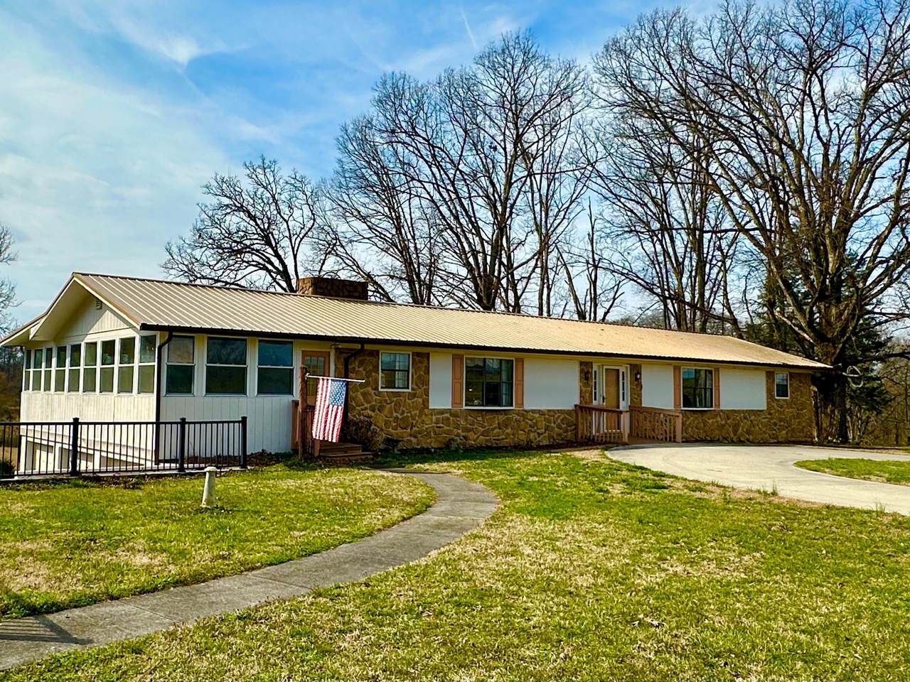 1827 Lowery Drive - Photo 1