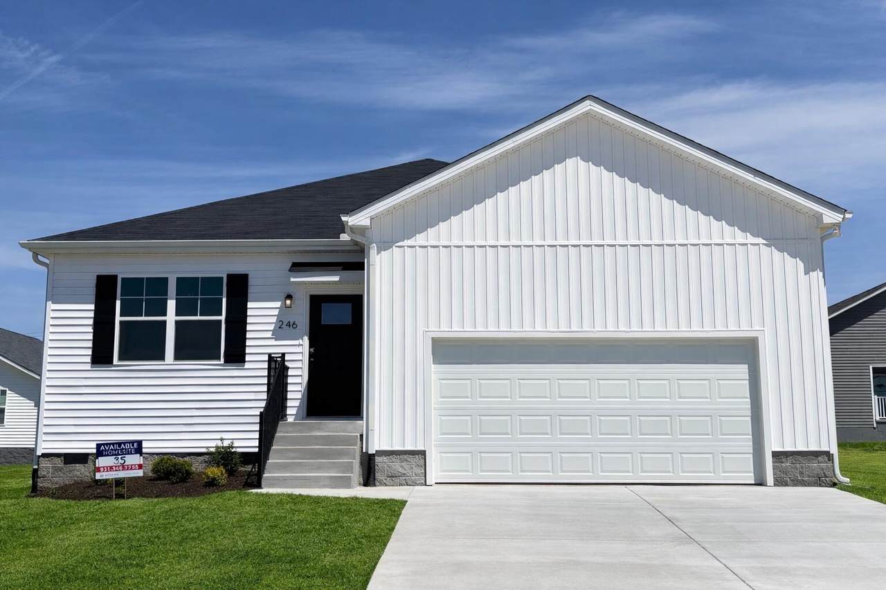 246 Stoneview Drive - Photo 1