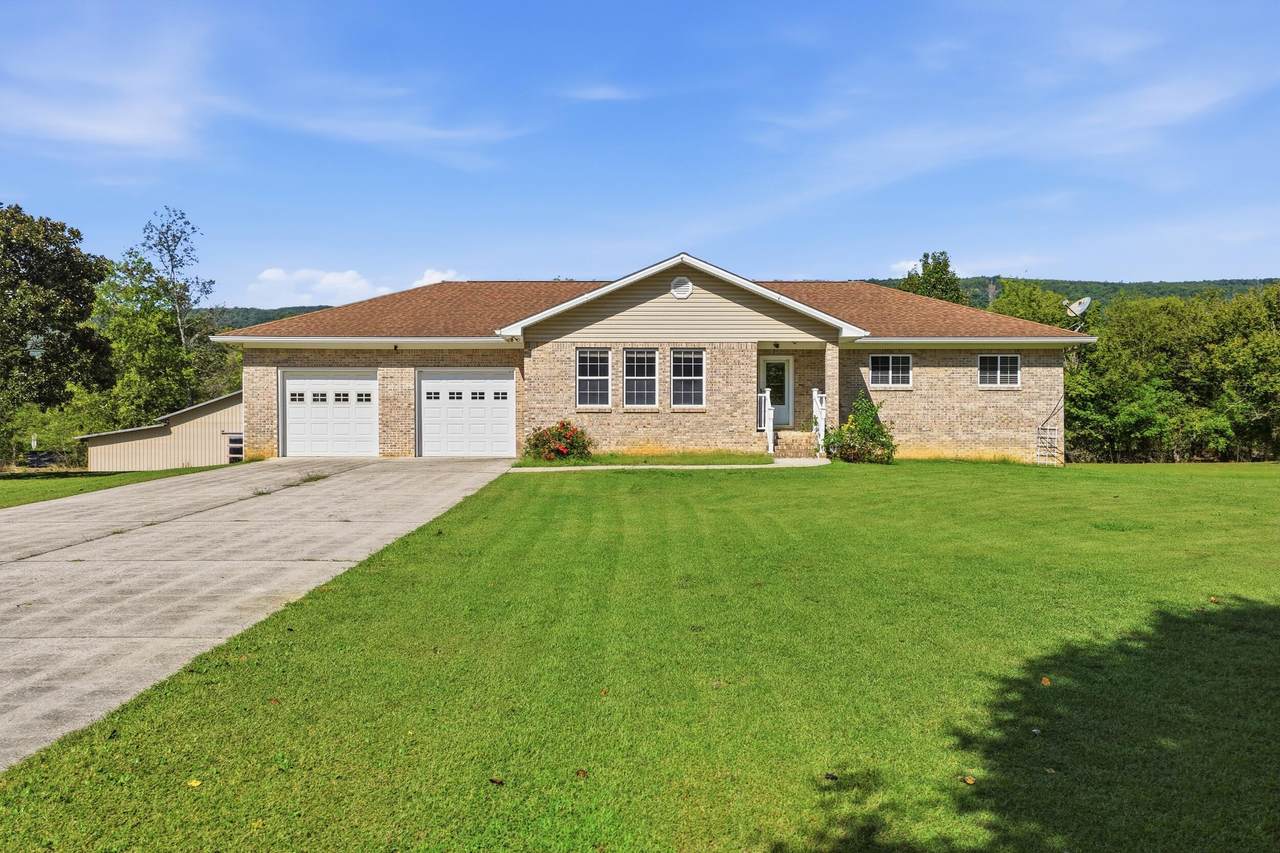 305 Medlin Pike - Photo 1