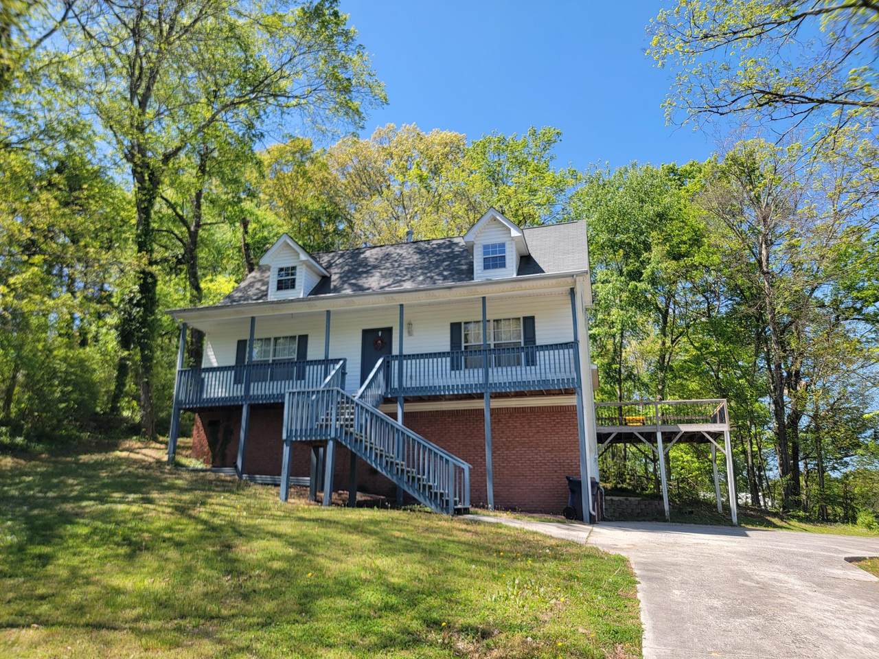 130 Oak Trail - Photo 1