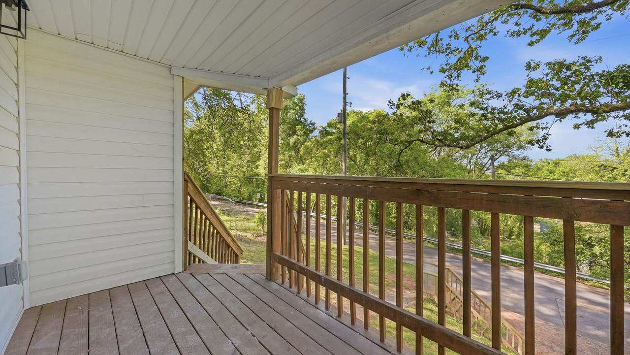 2428 Campbell Street - Photo 1