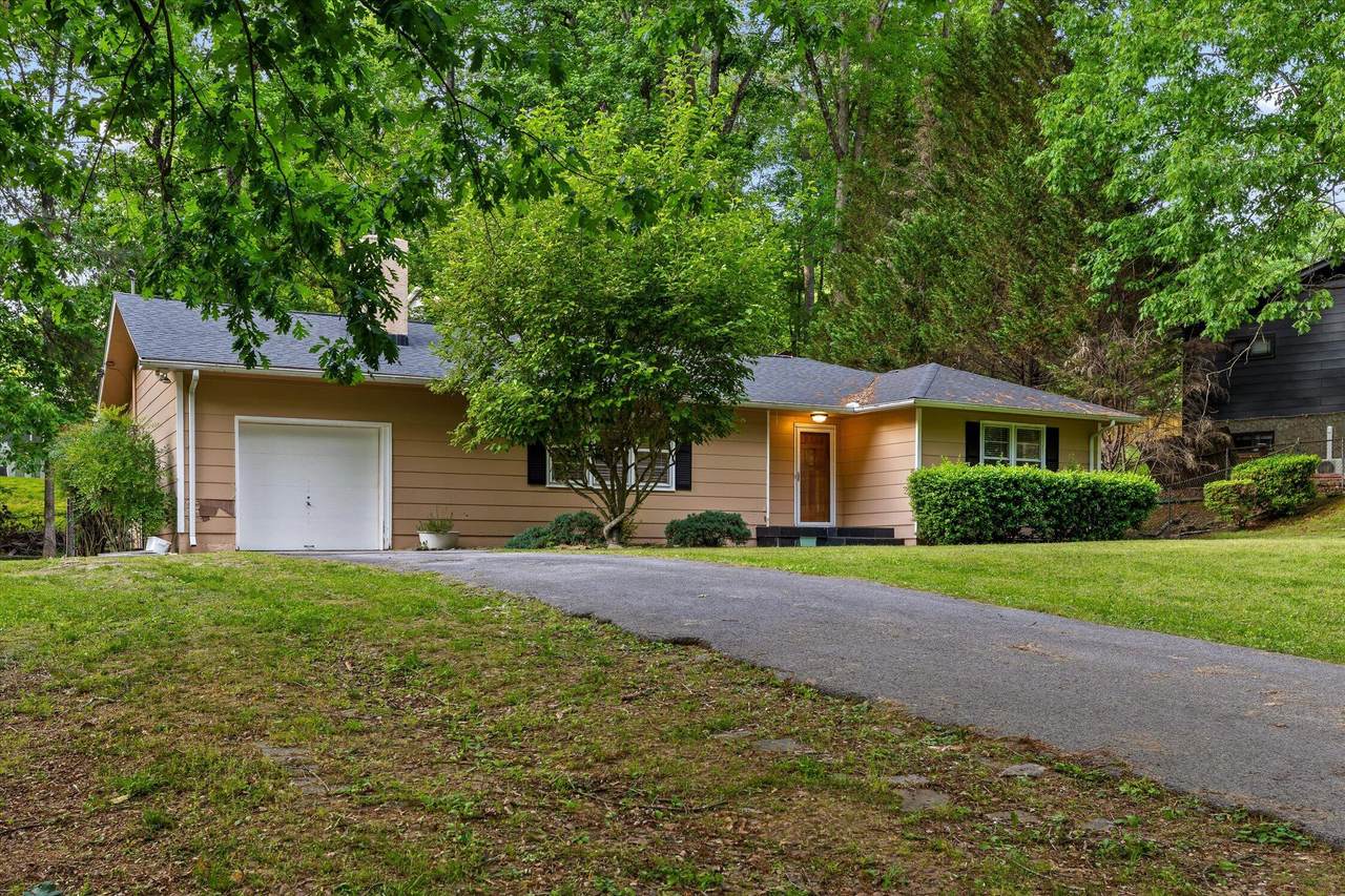 6117 Pythian Road - Photo 1