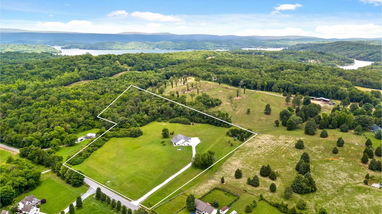https://bt-photos.global.ssl.fastly.net/chattanooga/orig_boomver_2_1535315-2.jpg