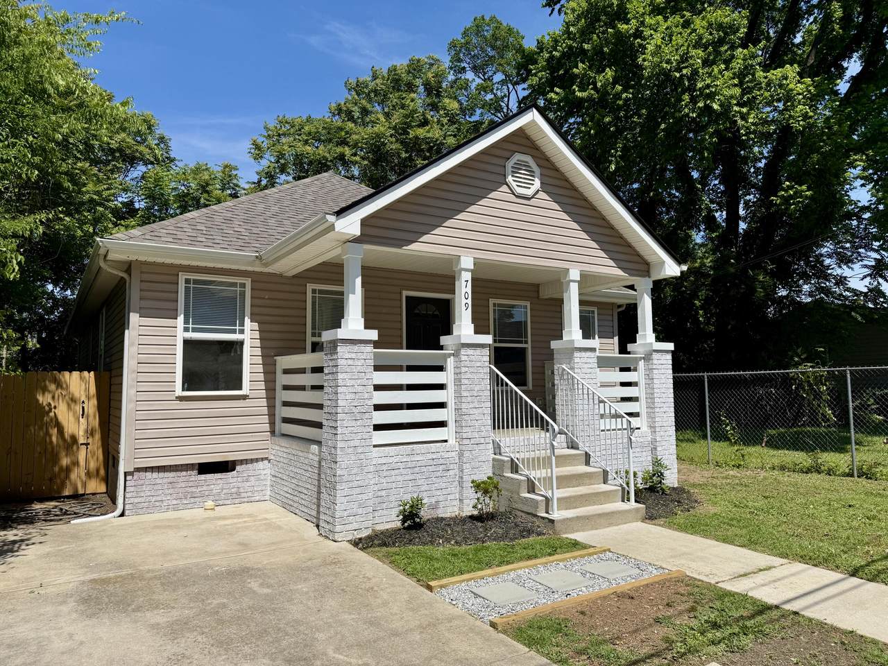 https://bt-photos.global.ssl.fastly.net/chattanooga/1280_boomver_2_1536969-2.jpg