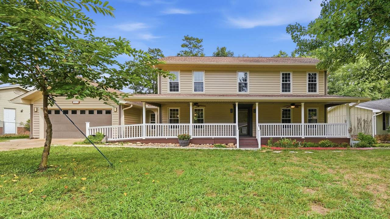 9515 Timberlog Drive - Photo 1