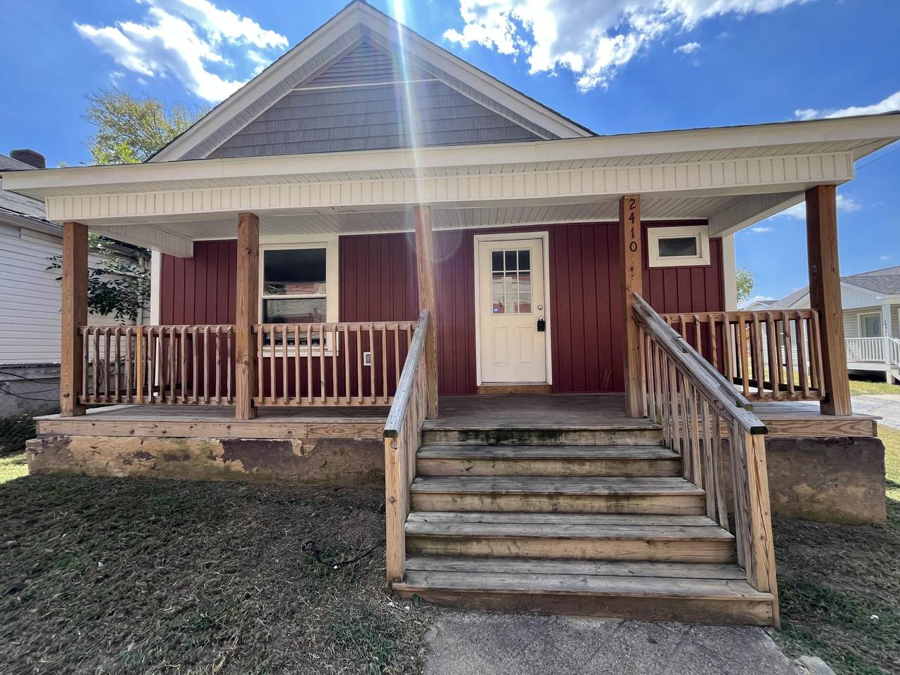 2410 19th Street - Photo 1