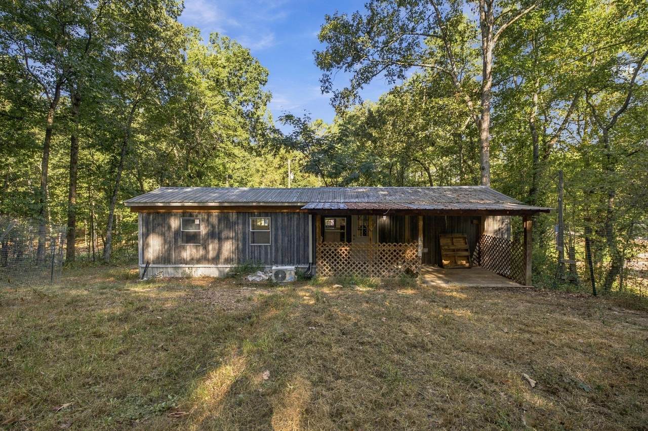 43 Cordell Avenue - Photo 1