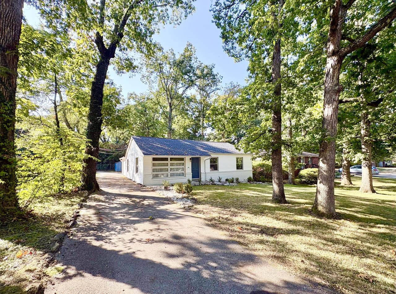 922 Ridgeway Avenue - Photo 1