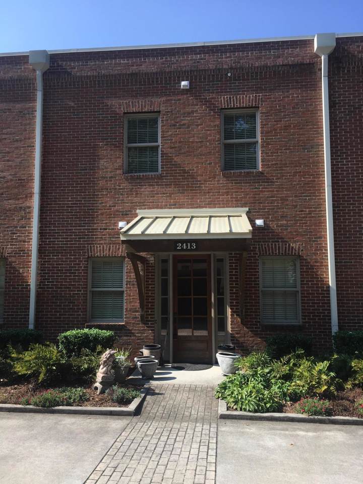 2413 Spring Creek Blvd - Photo 1
