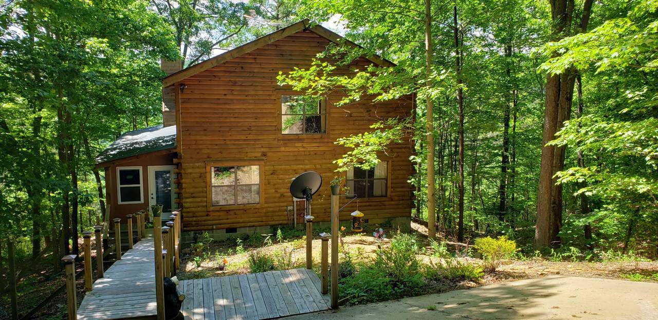 570 Payne Cove Dr - Photo 1