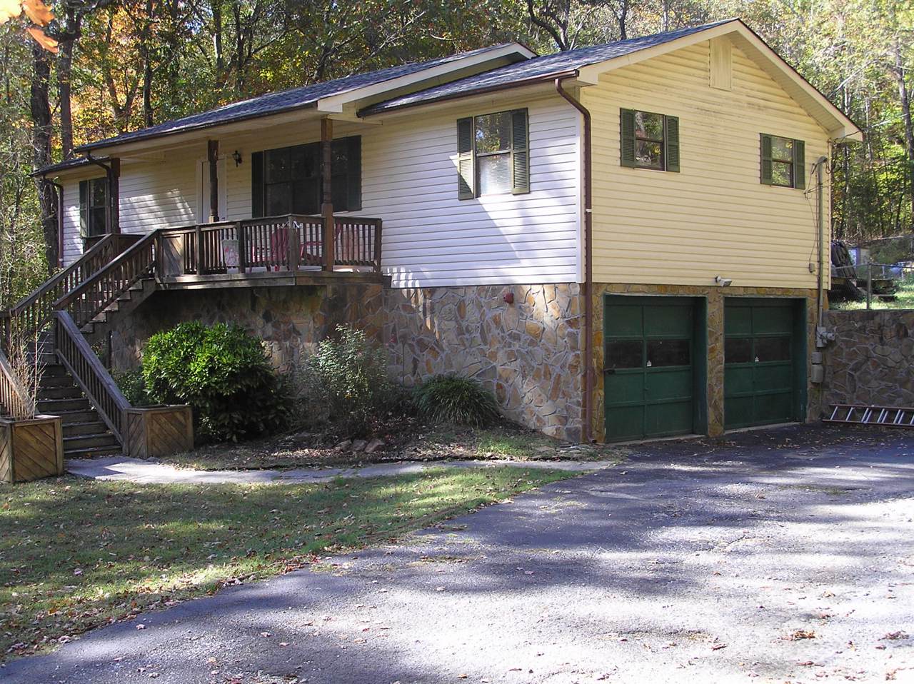 12131 Armstrong Rd - Photo 1