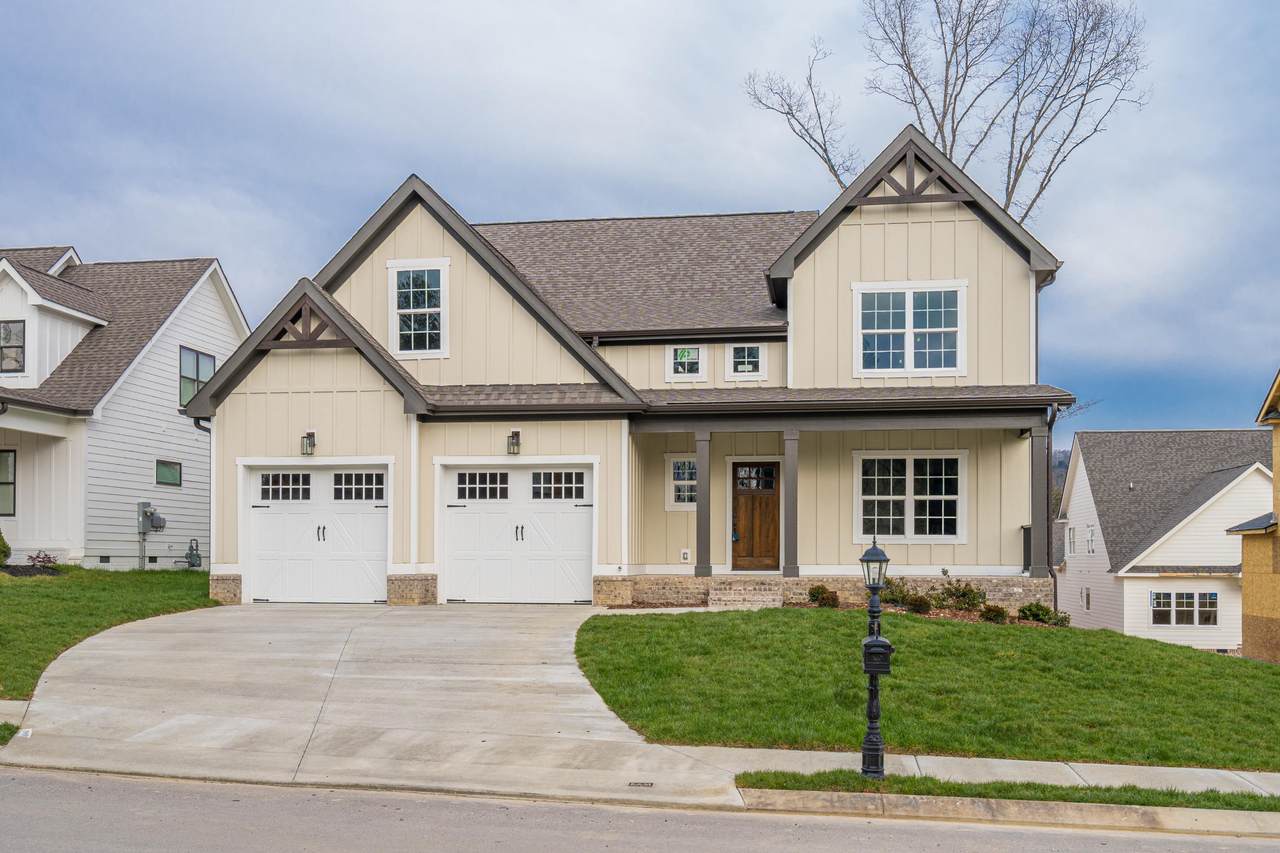 9139 White Ash Dr - Photo 1