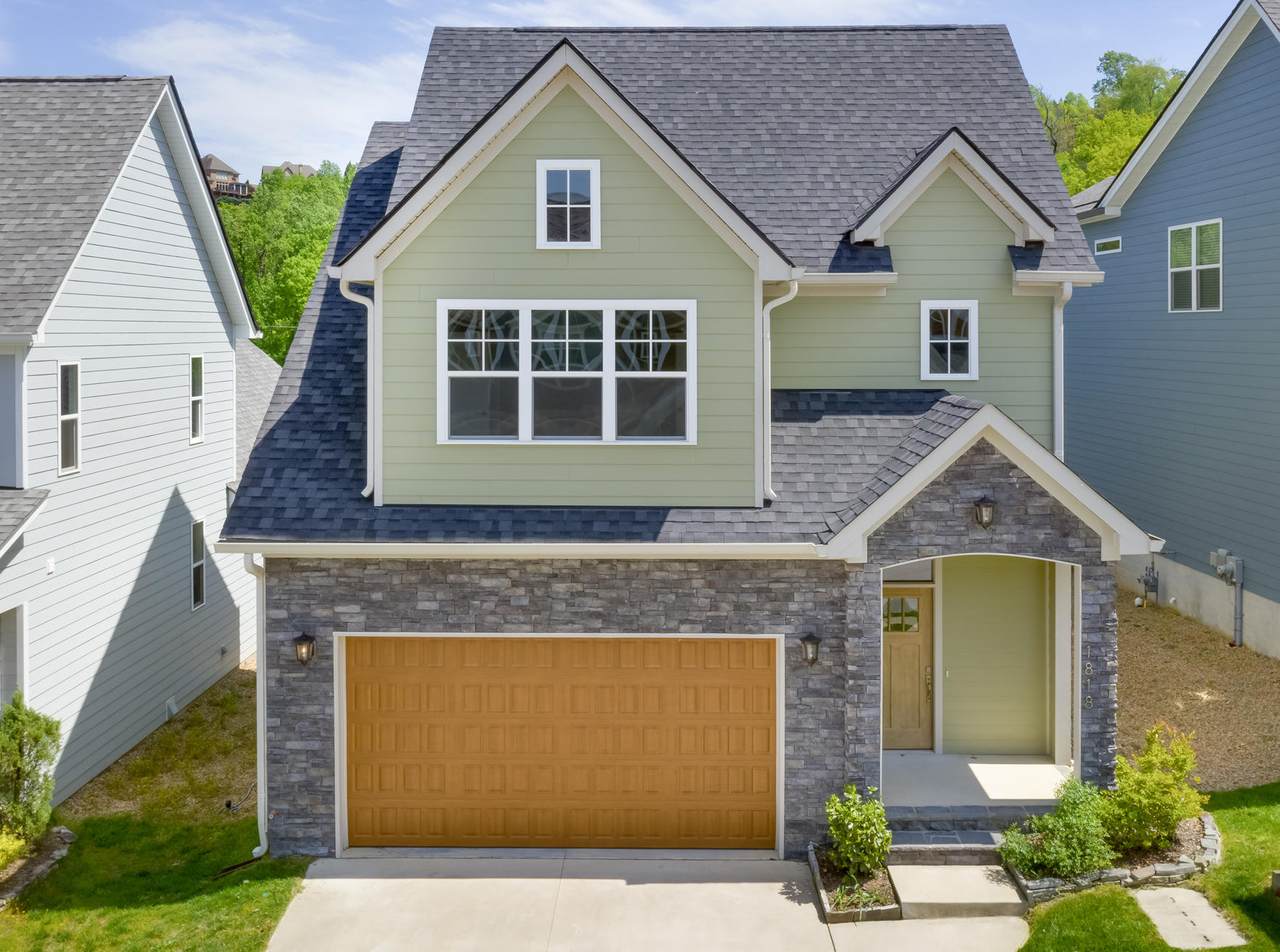 1818 Seven Pines Ln - Photo 1 1818 Seven Pines Ln - Photo 1