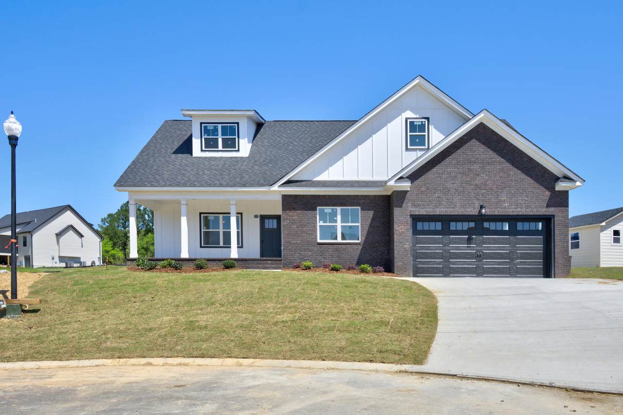 200 Ridgecrest Ct - Photo 1