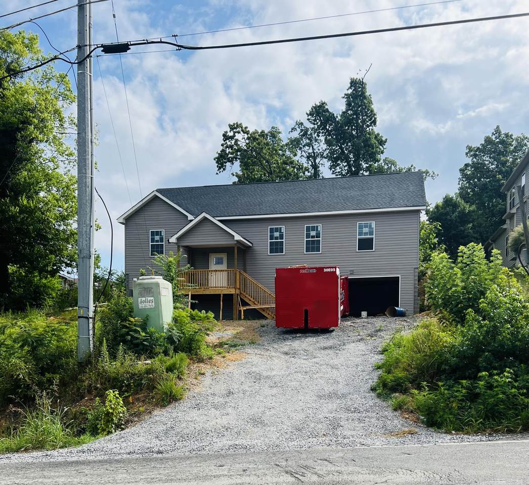 8411 Standifer Gap Rd - Photo 1