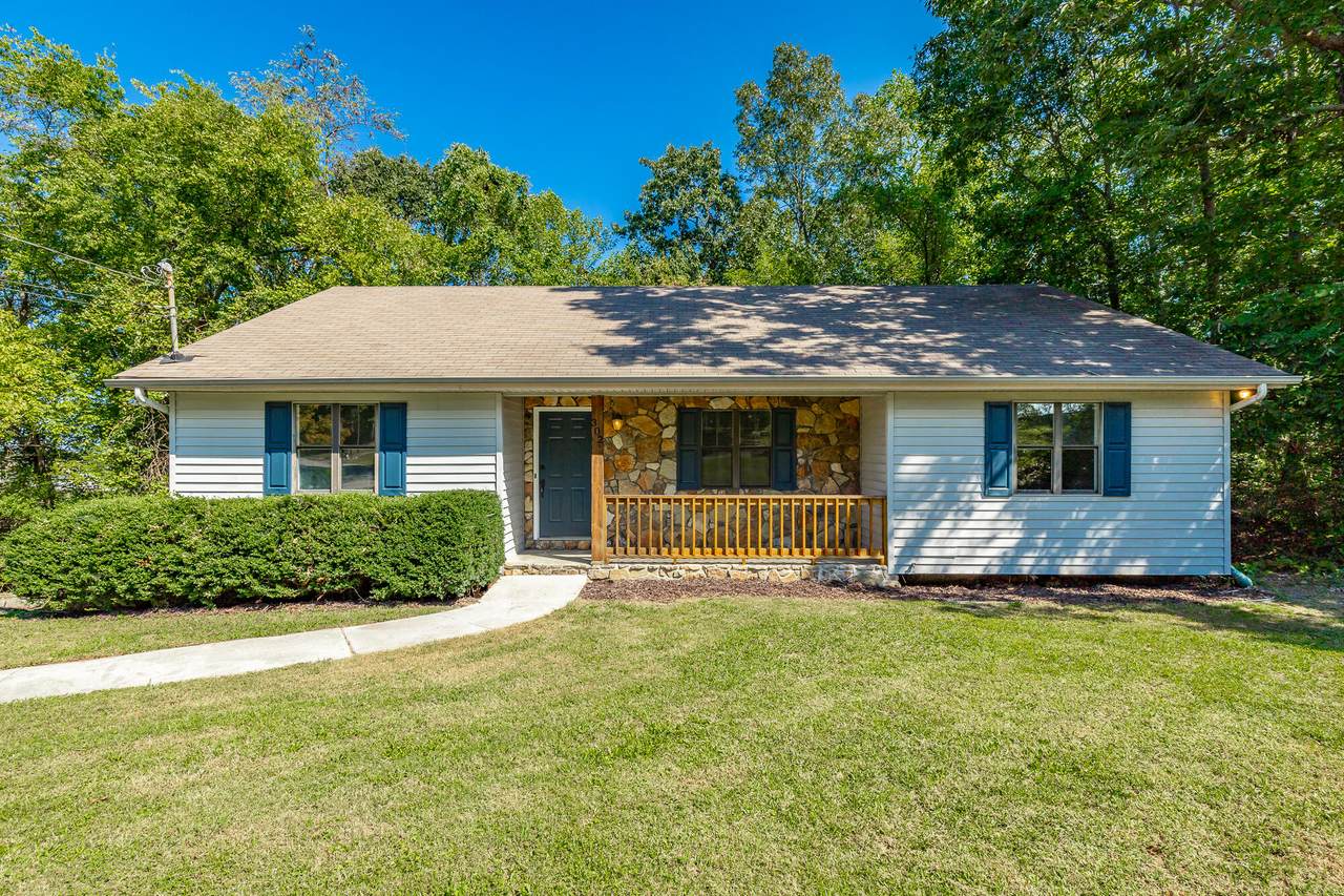 302 Shannon Drive - Photo 1