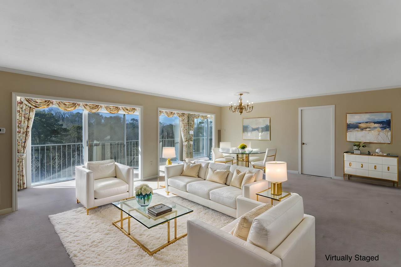 1414-311 Continental Drive - Photo 1