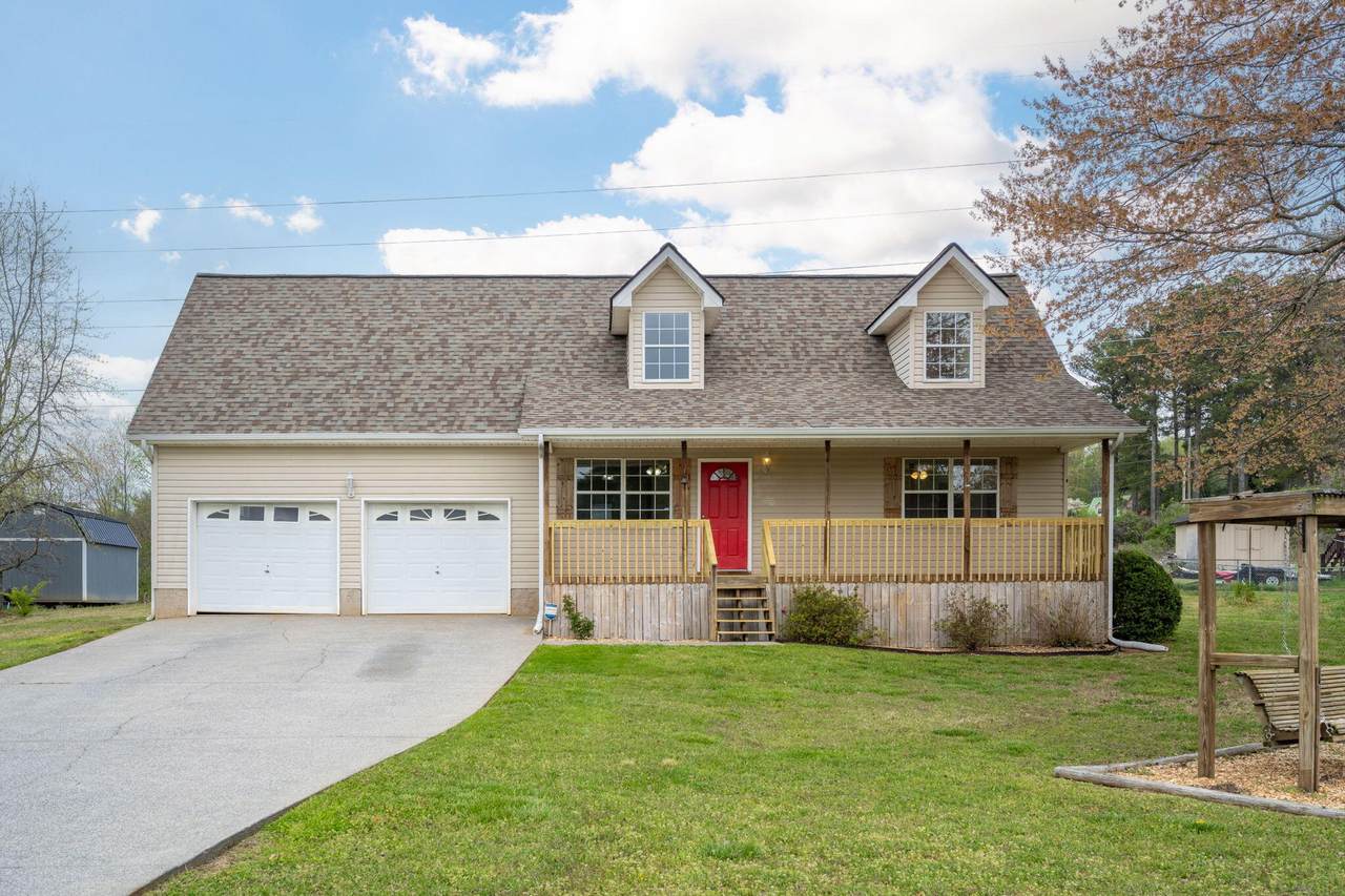 1458 Dustin Drive - Photo 1