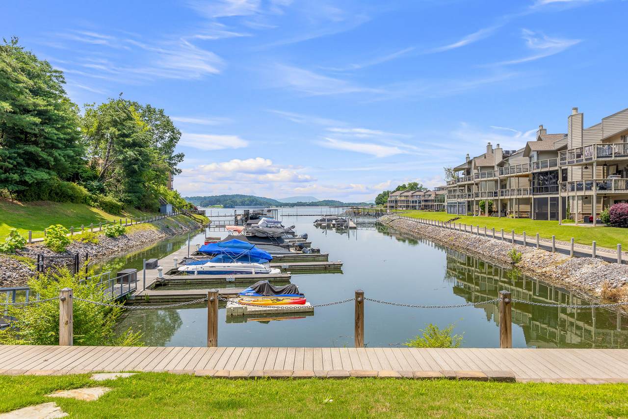 https://bt-photos.global.ssl.fastly.net/chattanooga/orig_boomver_3_1514456-2.jpg