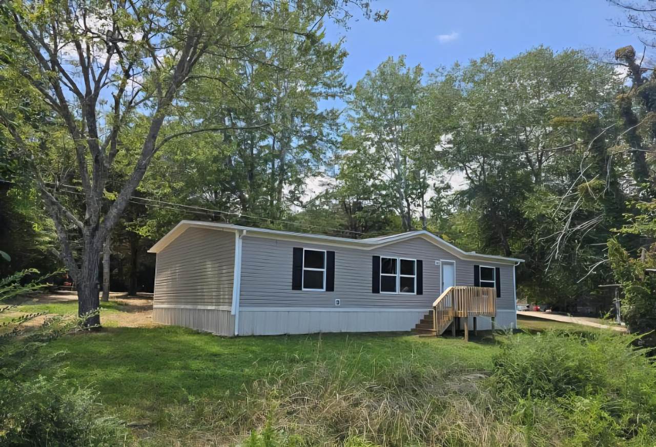 1918 Spradling Road - Photo 1