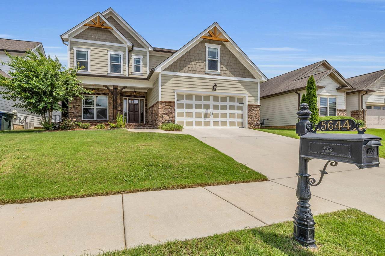5644 Bungalow Circle - Photo 1