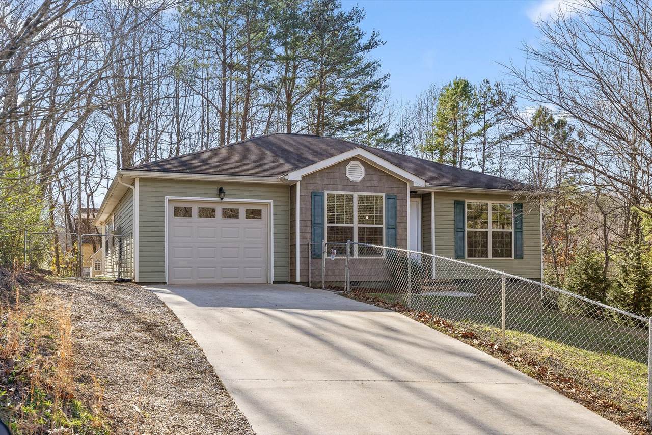 10700 Lonnie Lane - Photo 1
