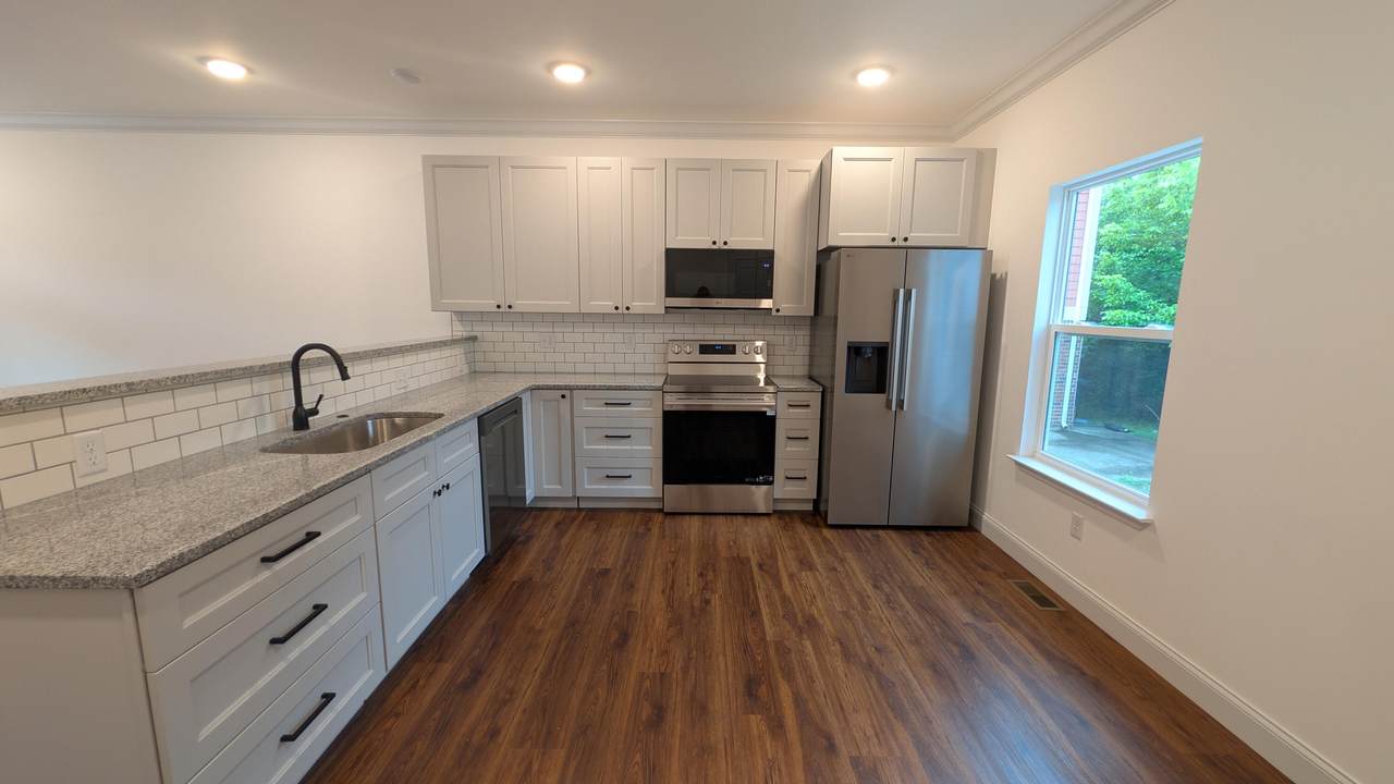 116 & 118-#7 Courtland Crest Drive - Photo 1