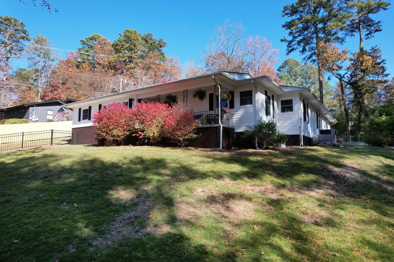 2589 Avalon Circle - Photo 1