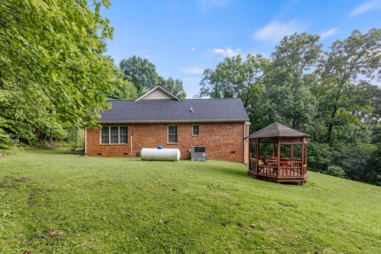 https://bt-photos.global.ssl.fastly.net/chattanooga/1280_boomver_3_1532696-2.jpg