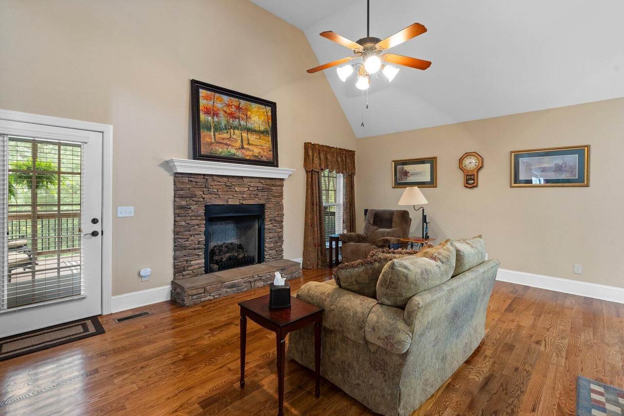 https://bt-photos.global.ssl.fastly.net/chattanooga/1280_boomver_3_1534185-2.jpg