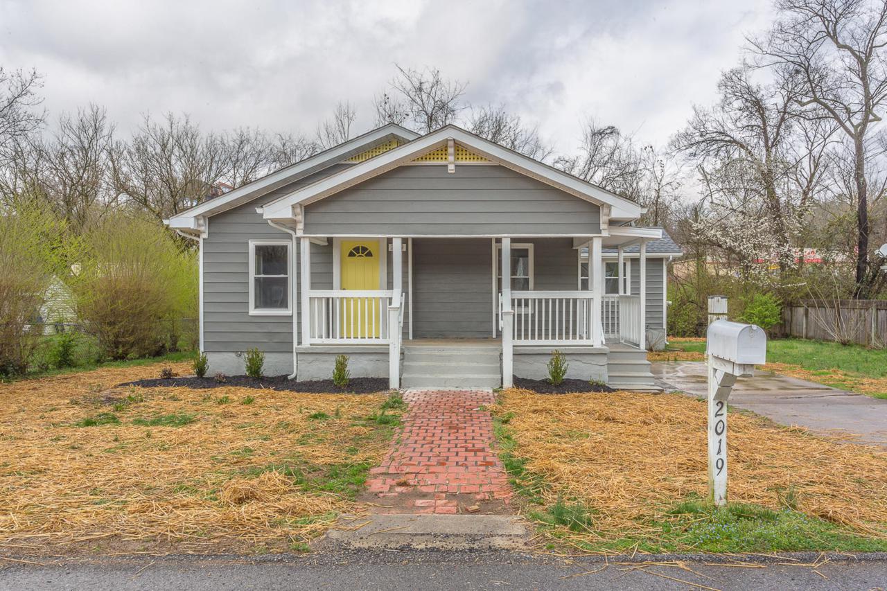 2019 Lyndon Ave - Photo 1