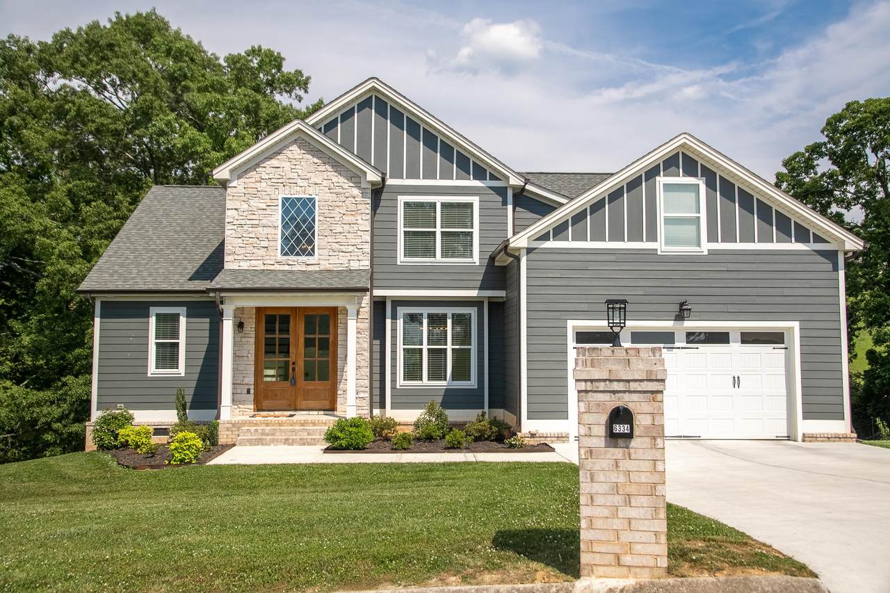 6334 Breezy Hollow Ln - Photo 1