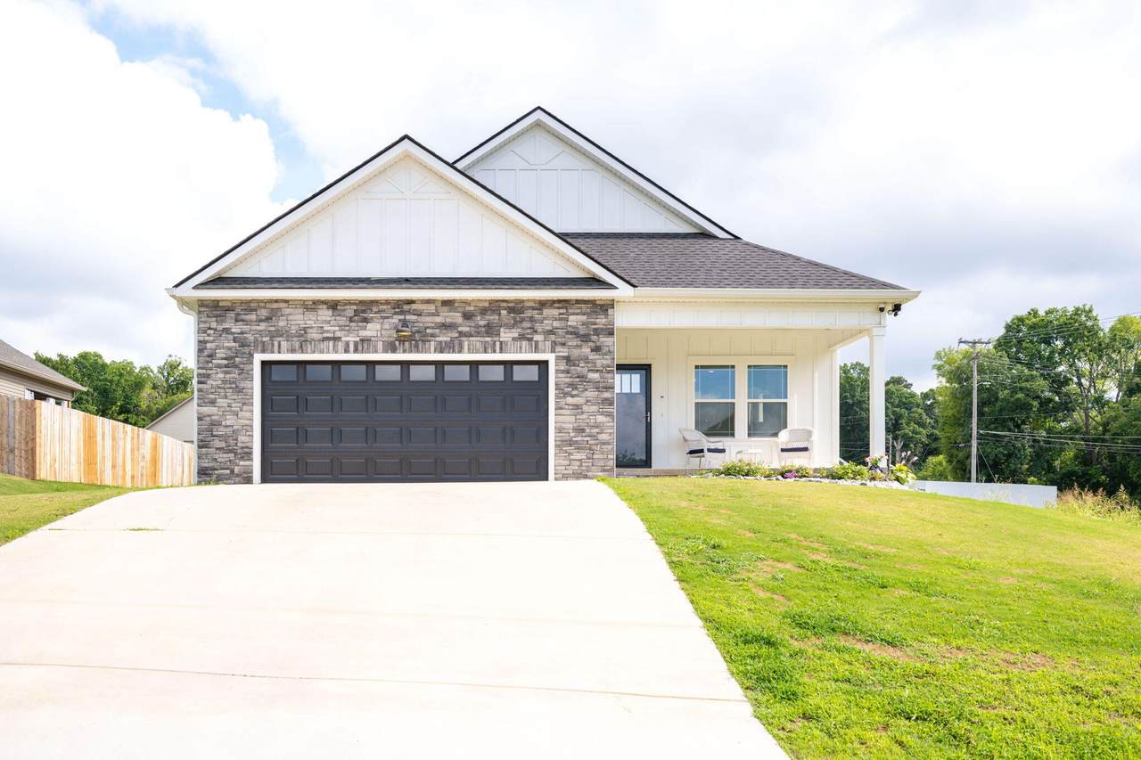 32 Campbell Street - Photo 1
